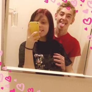 Meet your Posher, Sidney